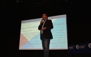 Presidente do SINTEST/MG abre ciclo de palestras na Caravana Proteção /2015