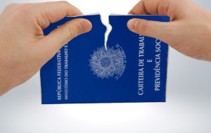 Reforma trabalhista é aprovada no Senado; confira o que muda na lei