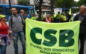 SINTEST-MG entoa coro contra a nova Legislação Trabalhista