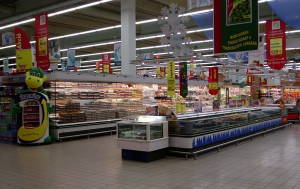 Rede de supermercados é autuada por não respeitar normas de segurança do trabalho em Governador Valadares